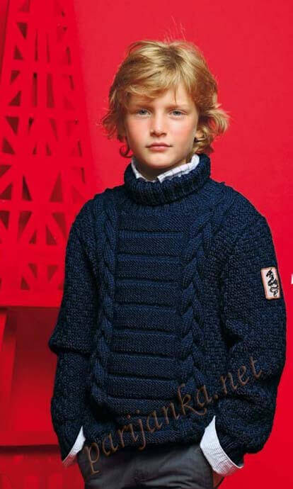 Вязаный спицами свитер для мальчика со схемами
