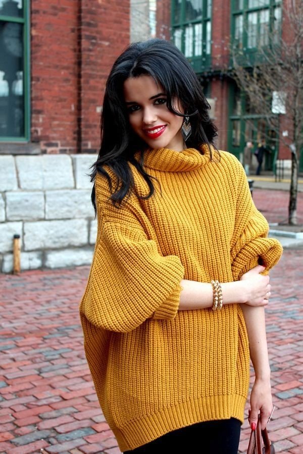 модный свитер разноцветный