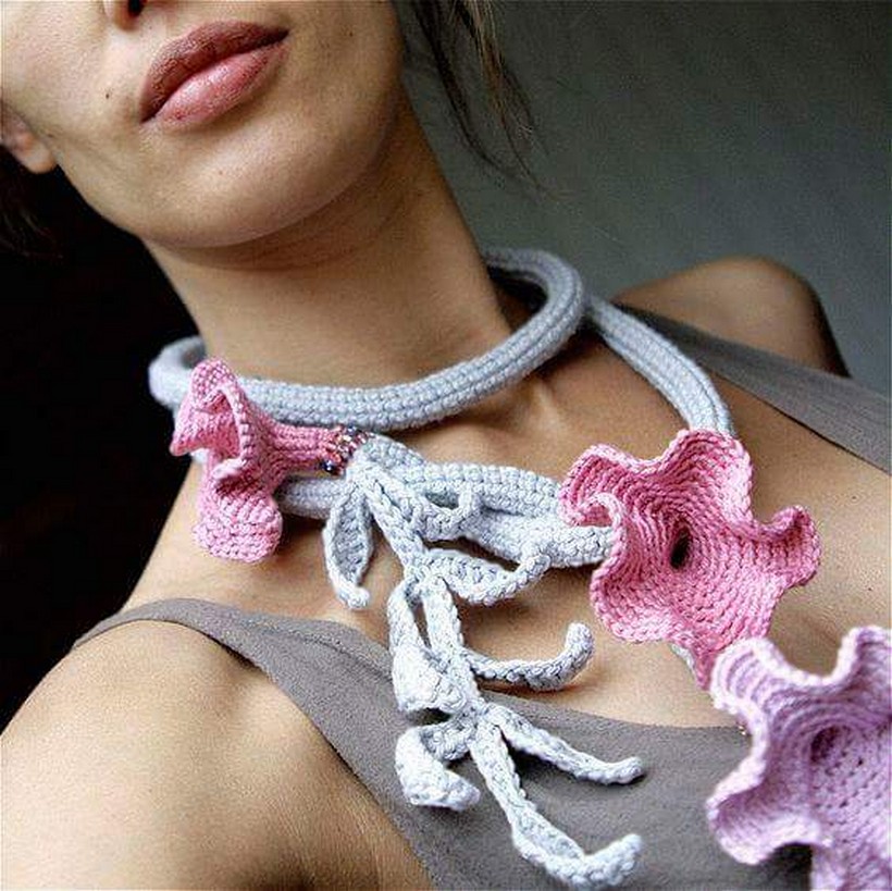 crochet necklace 40