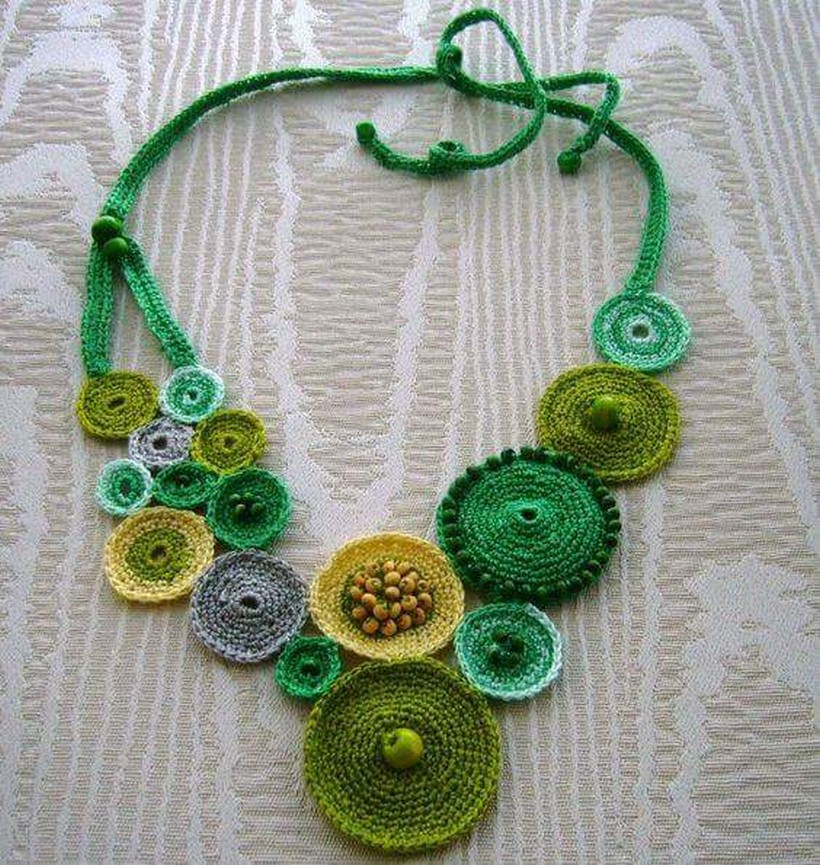 crochet necklace 43