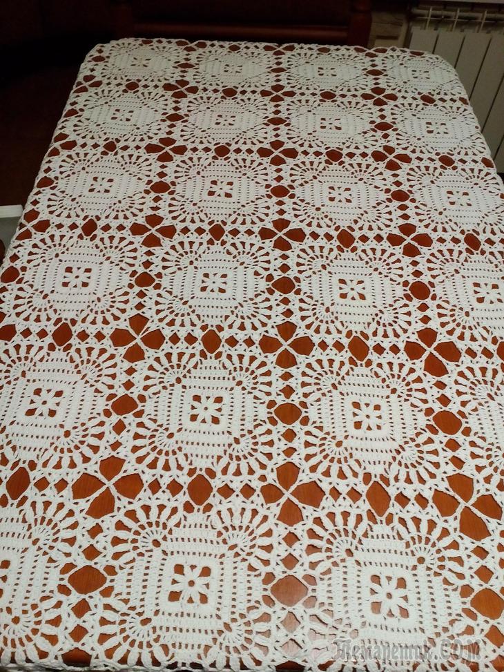 Square Tablecloth Motif Lace Free Crochet Pattern